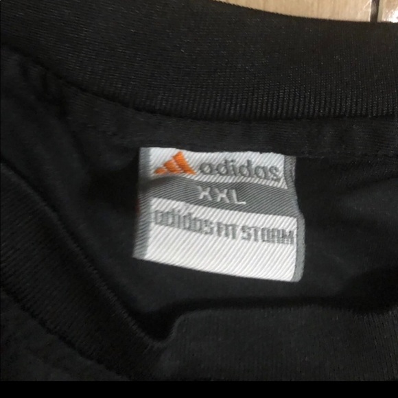 Adidas boys shirt size XXL - Picture 5 of 6